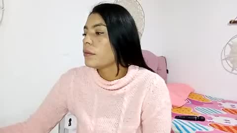 Lia online show from 07/12/26, 11:45