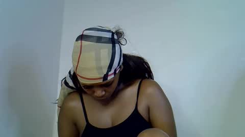 lia online show from 11/25/25, 04:07