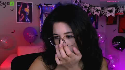 lia_make_love online show from 10/29/25, 10:17