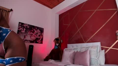 lia_mariana online show from 12/09/24, 10:41