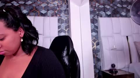 Snapshot of lia_mariana chatting on 05/23/26, 04:29 lia_mariana online show from 05/23/26, 04:29