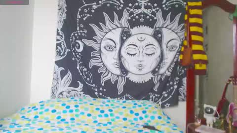 Lia Monroe online show from 11/10/25, 03:44