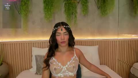 lia_montclair online show from 07/27/26, 12:01