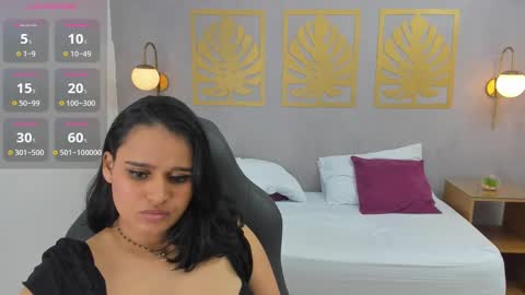 Lia  online show from 12/30/24, 06:09