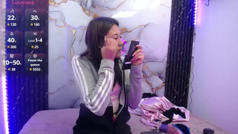 lia summer1 online show from 01/09/25, 11:14