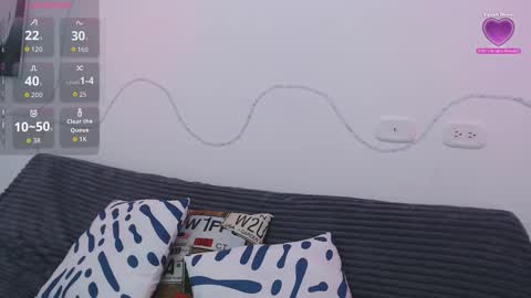 Snapshot of lia_tgn chatting on 10/18/25, 05:46 lia_tgn online show from 10/18/25, 05:46