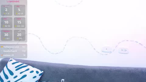 Snapshot of lia_tgn chatting on 10/27/25, 06:45 lia_tgn online show from 10/27/25, 06:45