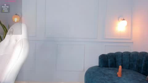 LIA  online show from 11/08/25, 03:45