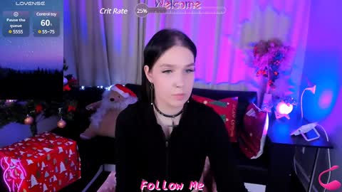 Lia online show from 12/27/24, 11:42