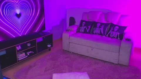 Liaa  online show from 01/18/25, 08:19