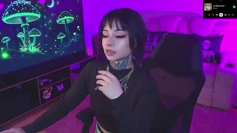 Liaa  online show from 01/24/25, 03:22