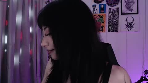 Liaa  online show from 07/20/26, 04:42