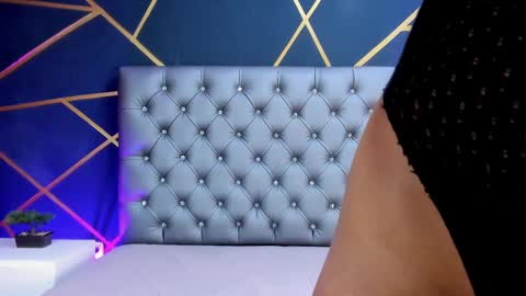 Snapshot of liaa_taylor1 chatting on 10/02/25, 07:21 Lia online show from 10/02/25, 07:21