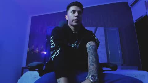 Liam Smith online show from 09/25/25, 12:09