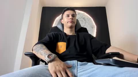 Liam Smith online show from 10/23/25, 12:48