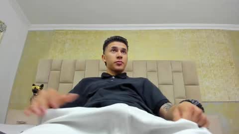 Liam Smith online show from 11/16/25, 12:22