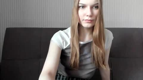 Julia  online show from 04/30/26, 01:06