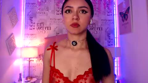 Lia 3 online show from 07/11/26, 12:08