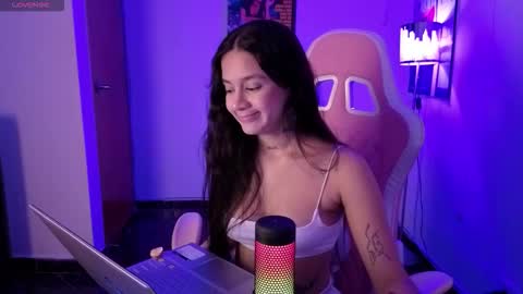 Lia Butera online show from 03/22/26, 12:47