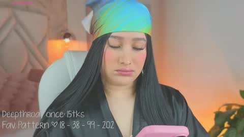 Lia Cox online show from 10/19/25, 03:07