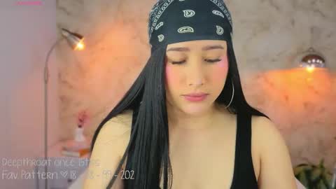Snapshot of liacox chatting on 12/18/25, 03:01 Lia Cox online show from 12/18/25, 03:01