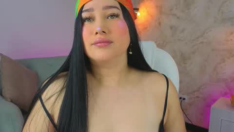 Snapshot of liacox chatting on 01/19/26, 03:21 Lia Cox online show from 01/19/26, 03:21