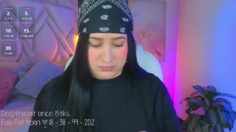 Snapshot of liacox chatting on 04/12/26, 03:22 Lia Cox online show from 04/12/26, 03:22