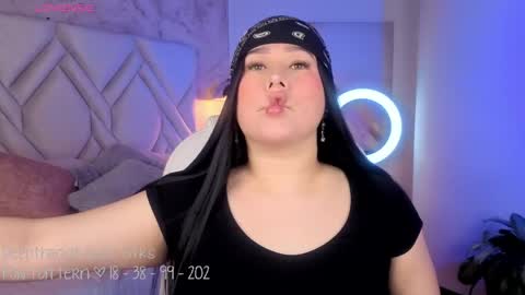 Snapshot of liacox chatting on 04/22/26, 07:26 Lia Cox online show from 04/22/26, 07:26
