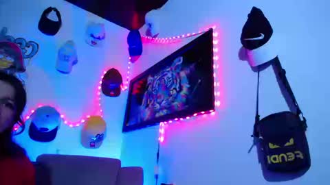            online show from 09/22/25, 10:56