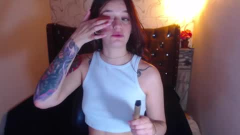 Snapshot of liaharrys chatting on 02/27/25, 05:04 Lia online show from 02/27/25, 05:04