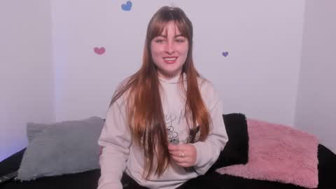 Snapshot of liahferrerr chatting on 10/19/25, 04:24 Liah Ferrer online show from 10/19/25, 04:24