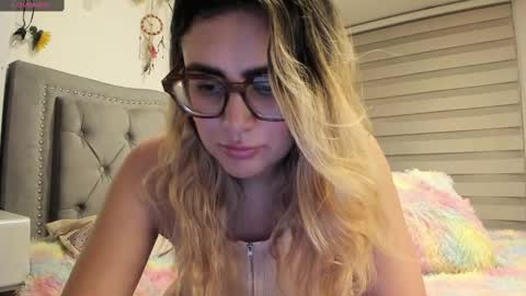 Lia  online show from 02/25/25, 04:57
