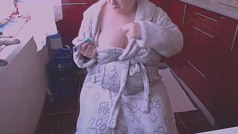 miss Lia  colection for travel online show from 05/03/26, 04:02