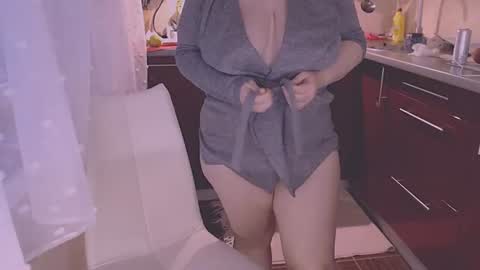 miss Lia  colection for travel online show from 07/12/26, 02:24