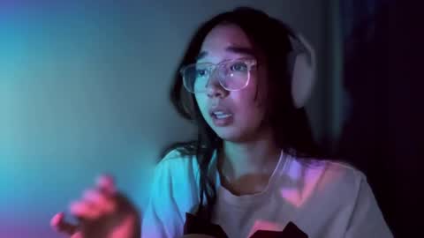 Snapshot of liaisonx_rosa chatting on 11/07/25, 10:26 liaisonx_rosa online show from 11/07/25, 10:26