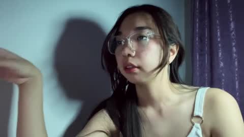 Snapshot of liaisonx_rosa chatting on 11/11/25, 12:16 liaisonx_rosa online show from 11/11/25, 12:16