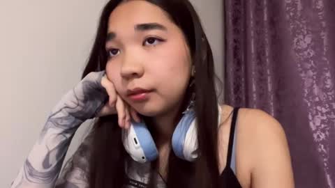 Snapshot of liaisonx_rosa chatting on 11/12/25, 02:50 liaisonx_rosa online show from 11/12/25, 02:50