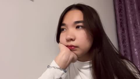 Snapshot of liaisonx_rosa chatting on 11/14/25, 12:04 liaisonx_rosa online show from 11/14/25, 12:04