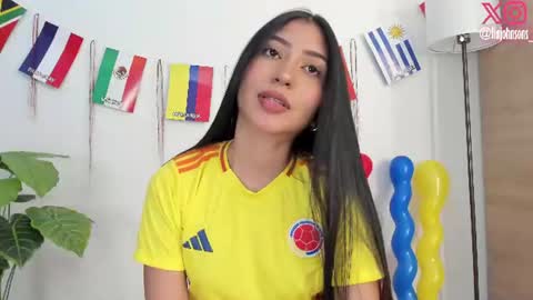 Lia Johnsons online show from 06/18/26, 03:29