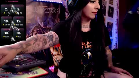 Snapshot of liakoy1 chatting on 11/29/25, 11:52 LiaKoy online show from 11/29/25, 11:52