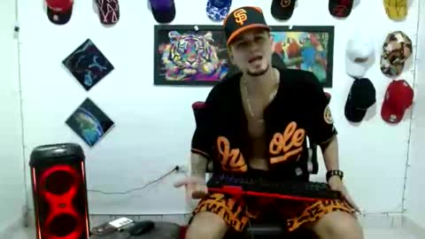 Snapshot of liam_andres12 chatting on 01/09/26, 11:06 Andres online show from 01/09/26, 11:06