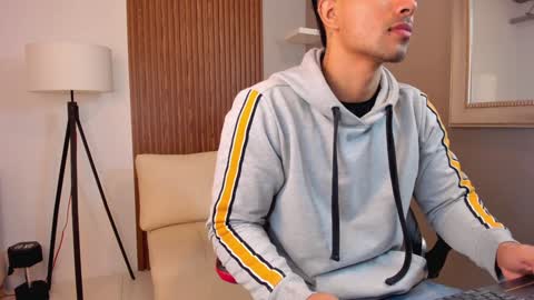 Liam Collins online show from 01/21/25, 11:35