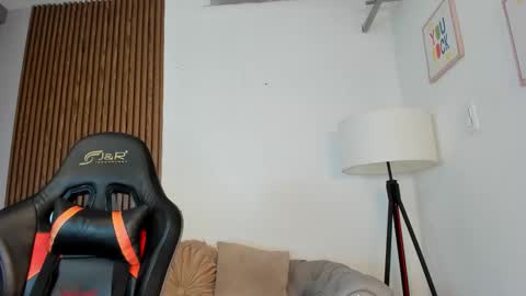 Liam Collins online show from 10/11/25, 11:42