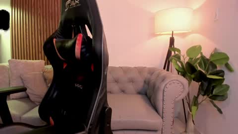 Liam Collins online show from 06/01/26, 11:56