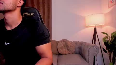 Liam Collins online show from 06/05/26, 12:00