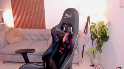 Liam Collins online show from 06/09/26, 11:55
