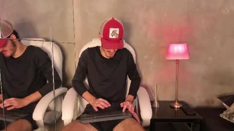 Liam online show from 06/14/26, 06:54