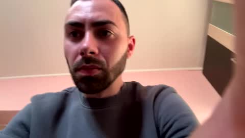 Snapshot of liam_daniel chatting on 02/23/25, 05:34 Liam online show from 02/23/25, 05:34