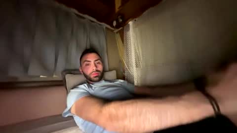 Snapshot of liam_daniel chatting on 02/26/25, 05:50 Liam online show from 02/26/25, 05:50