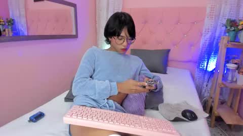 Liam online show from 11/06/25, 04:02